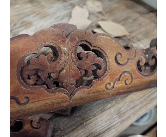 百年紅眠床 手彫り彫刻装飾片。古道具。古物。檜。木彫り。単品