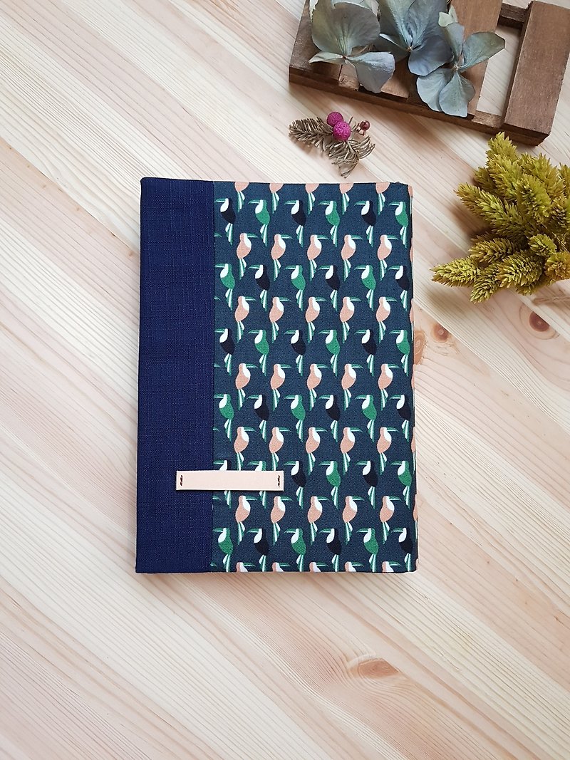 A5/25K cloth book adjustable book cover bird - Book Covers - Cotton & Hemp Multicolor