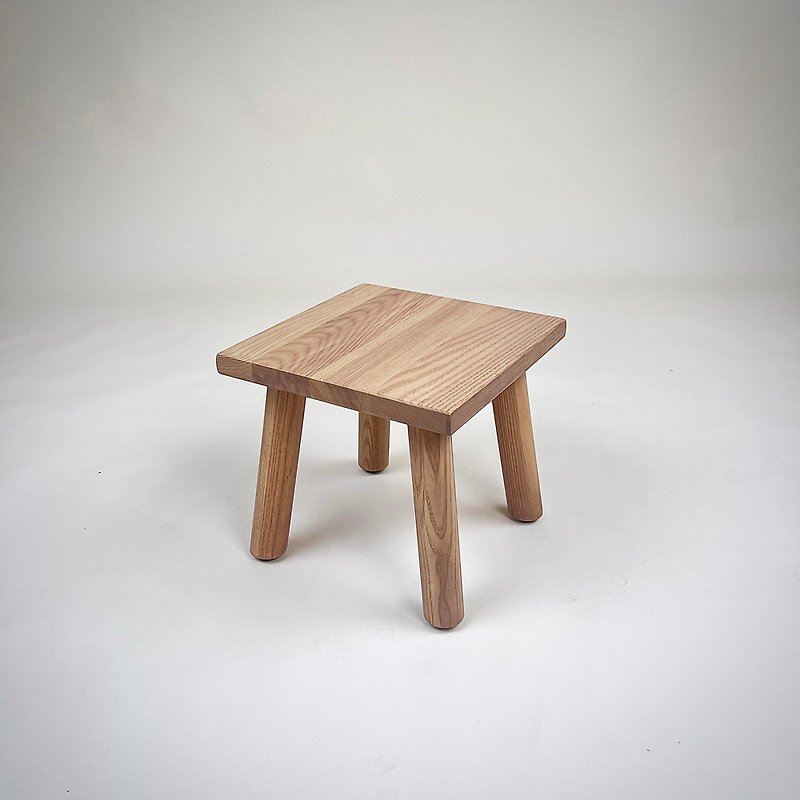 實木簡約新時尚 實木小凳 凳子 小椅 置物架 - 層架/置物架/置物籃 - 木頭 