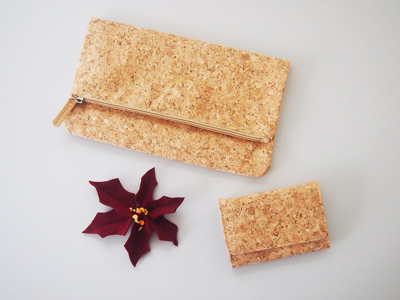 Wood Clutch Bags Brown - naturaism lucky bag: cork short clip + cork hand bag