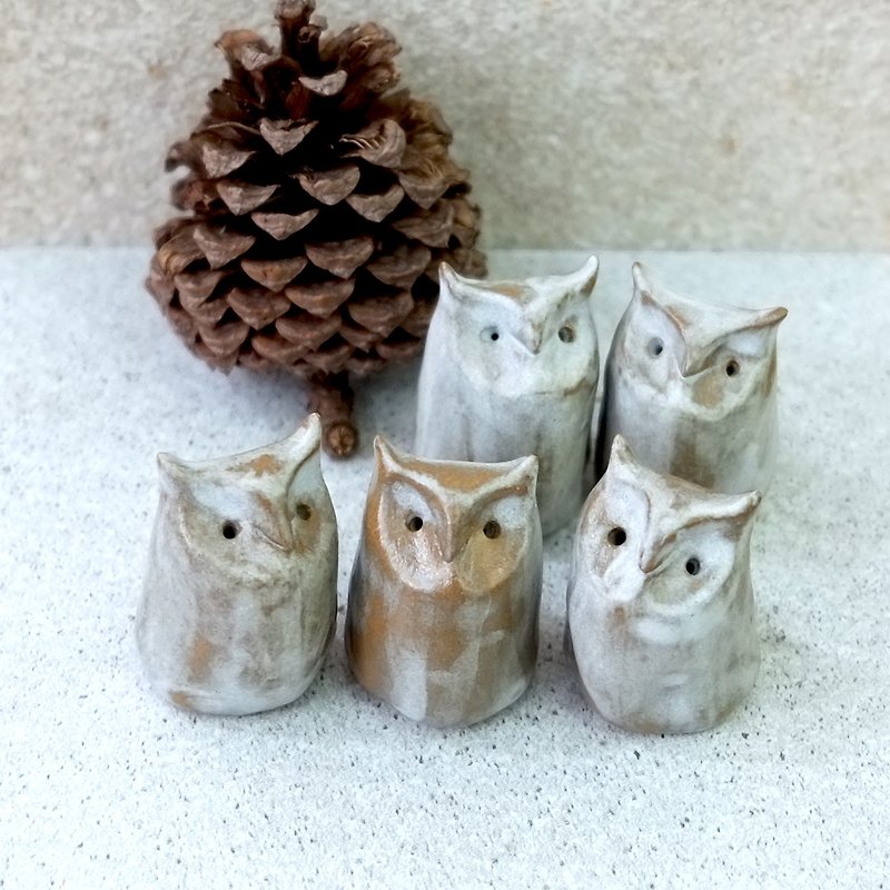 Glaze flow silver-gray-eared owl (middle) - Pottery & Ceramics - Pottery Silver