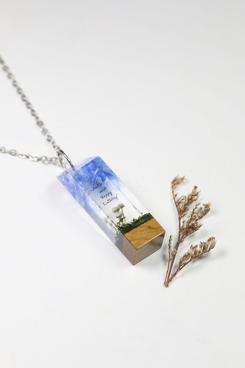 【Customized Gift】Your signature necklace x Under the sky collection (Blue sky) - 手鍊/手鐲 - 木頭 藍色