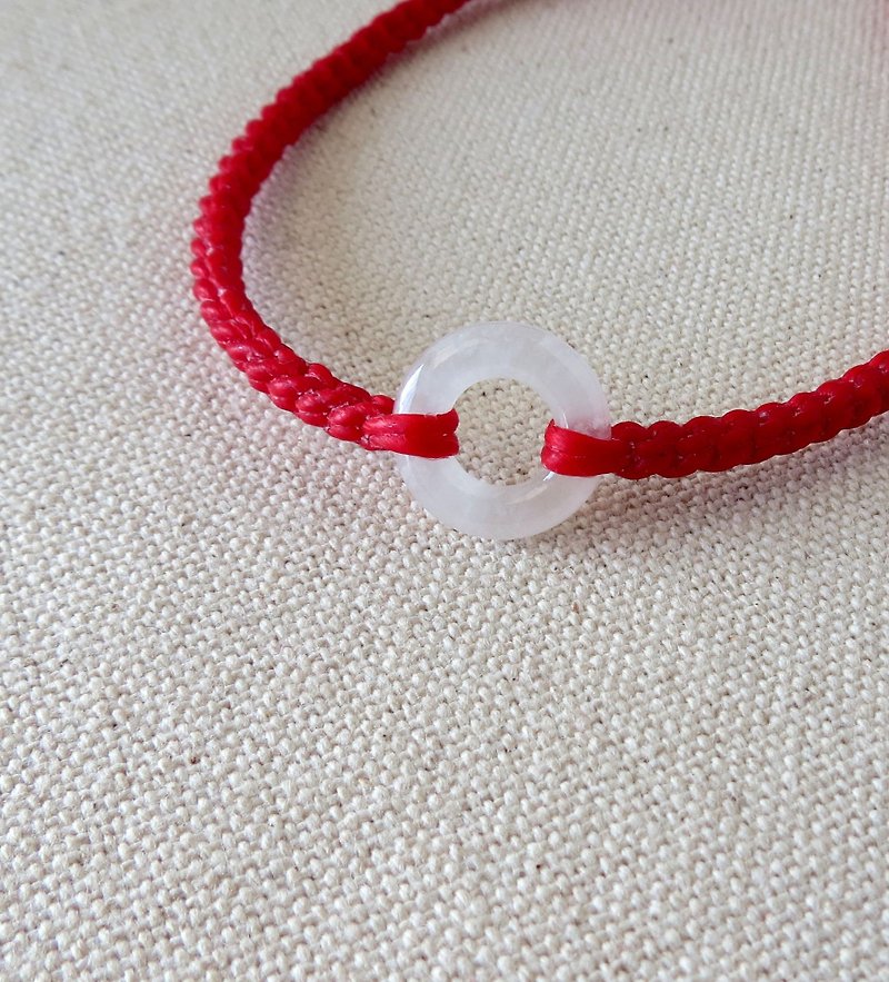 [Peace ‧ Ruyi] ice species Moxisha snow cotton silk wax bracelet [eight shares] this year - Bracelets - Gemstone White