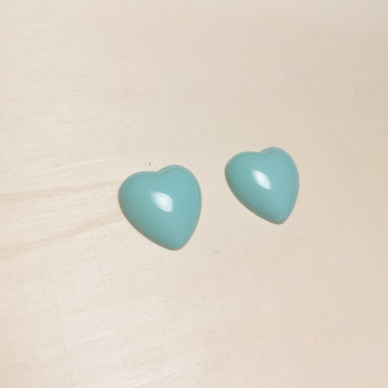 Vintage sugar blue green love earrings ear clips - Earrings & Clip-ons - Resin Green