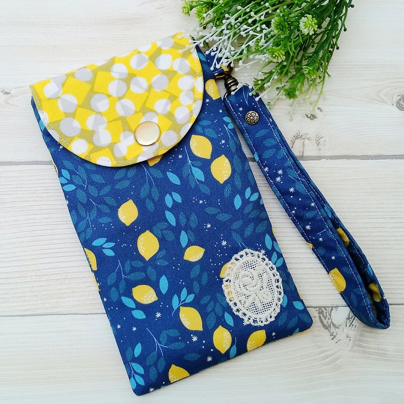 [Mobile phone bag] small fresh lemon - เคส/ซองมือถือ - ผ้าฝ้าย/ผ้าลินิน สีน้ำเงิน