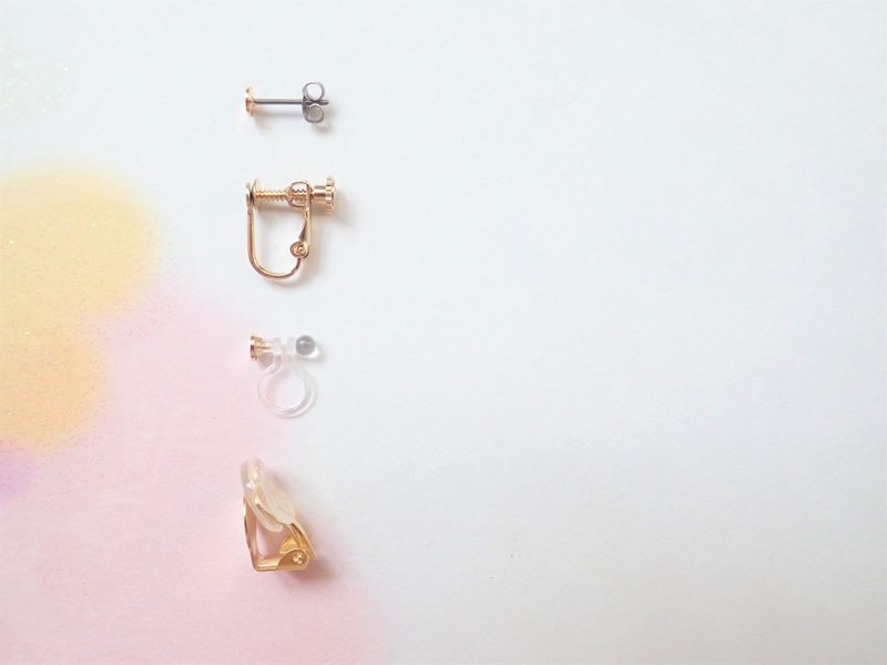 Change of metal fittings for single earrings - 耳環/耳夾/耳骨夾 - 其他金屬 金色