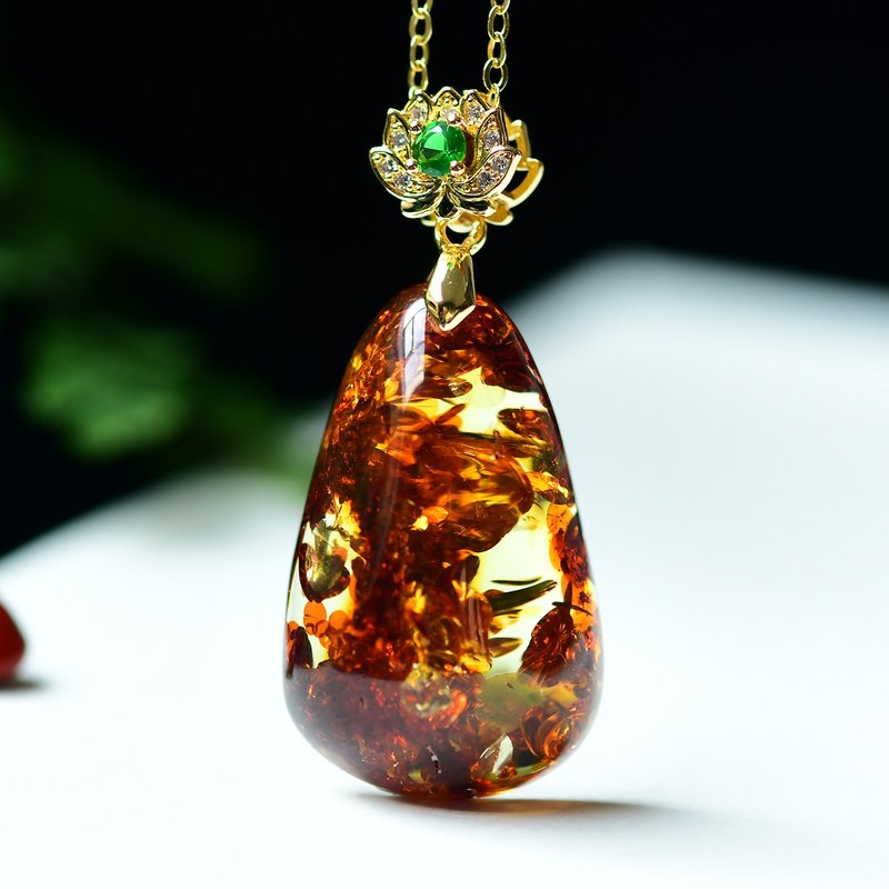 Need for natural flower pendant with amber droplets 0-type Silver chain optimization promoting blood circulation and soothe the nerves no mood over the United States - Necklaces - Gemstone 