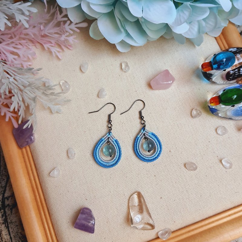 E053-Hand-woven earrings gradient drop + natural stone - ต่างหู - ไนลอน สีน้ำเงิน