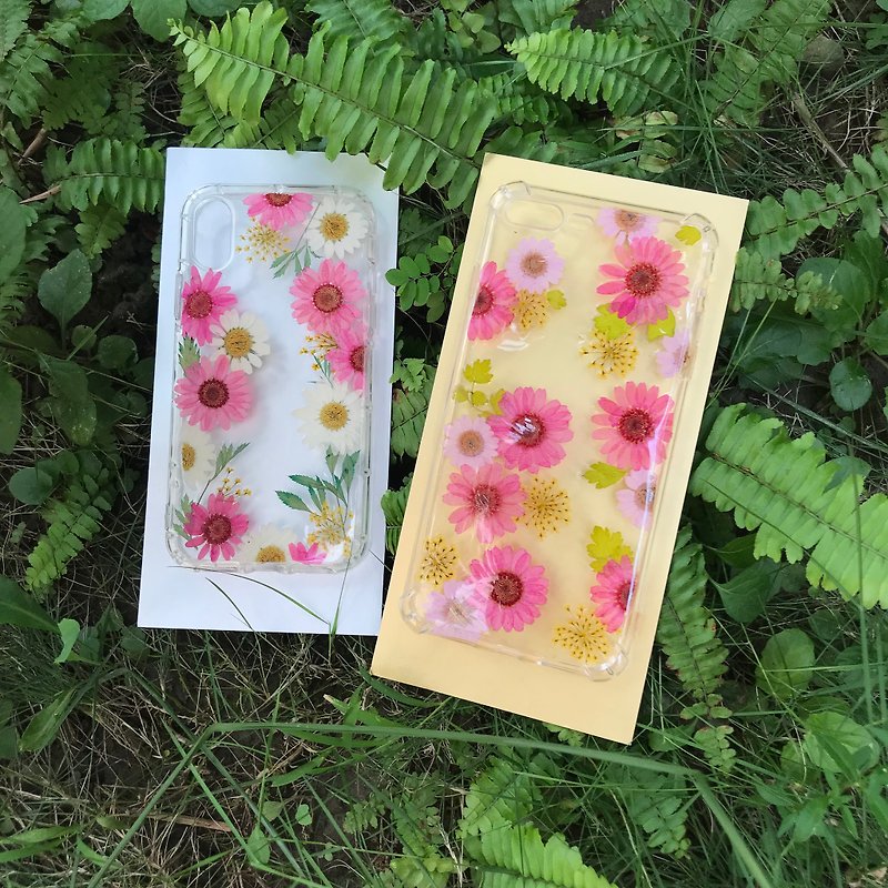 本物の花の花の電話のシェルピンクのクリスタルの菊シリーズはカスタマイズすることができます - スマホケース - 寄せ植え・花 ピンク