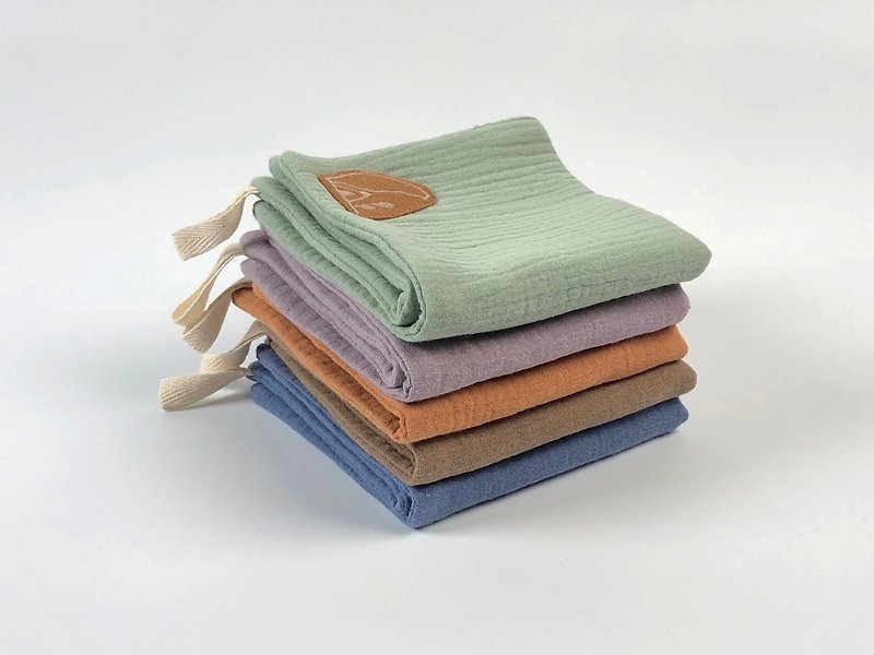 Our camping series in Taiwan quadruple yarn square handkerchief - ผ้าเช็ดหน้า - ผ้าฝ้าย/ผ้าลินิน หลากหลายสี