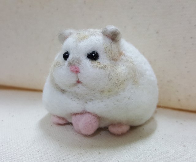 Needle Felting DIY Wool Felt Kit Chubby Little Hamster : English