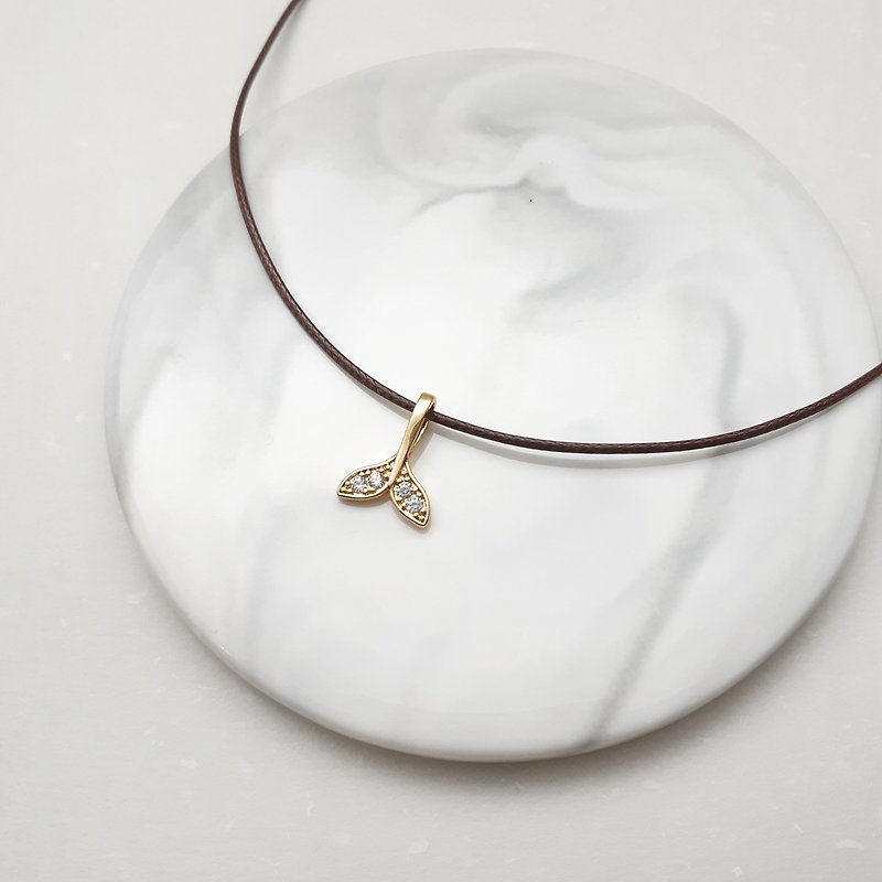 Wax line necklaces Stone mermaid tail plain simple thin wire rope Wax - สร้อยคอทรง Collar - โลหะ สีทอง