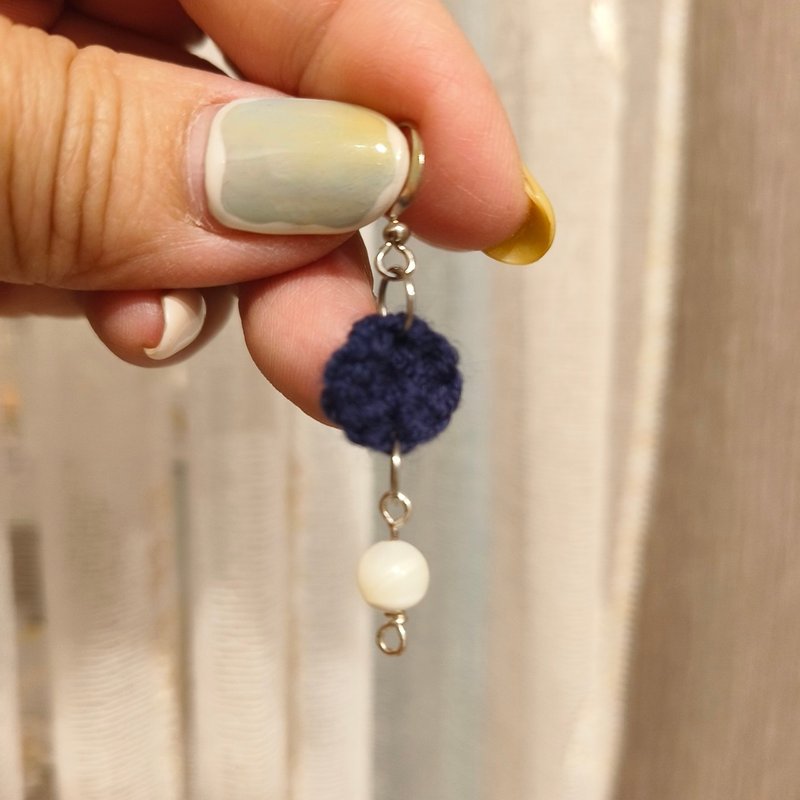 blue circle - Earrings & Clip-ons - Cotton & Hemp Blue