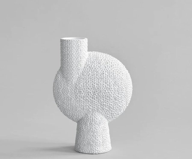 花瓶・フラワースタンド 101 COPENHAGEN Sphere Vase Bubl Big Sphere Vase - Bubl – Danish Design Store
