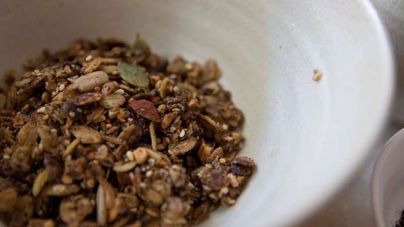 Vegan Wu long tea granola - ซีเรียล - อาหารสด สีนำ้ตาล