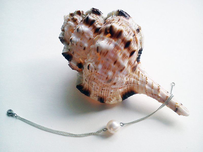 Sea Breeze series design their own freshwater pearl bracelet - สร้อยข้อมือ - โลหะ สีเงิน