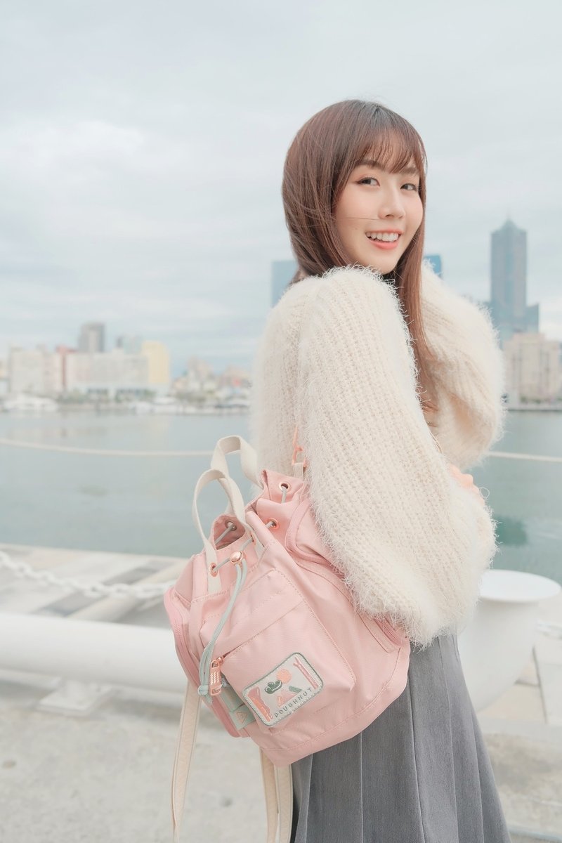 【DOUGHNUT】6.5-inch water-repellent 3-way crossbody/side/back bucket bag-pink TDW - Drawstring Bags - Eco-Friendly Materials Pink