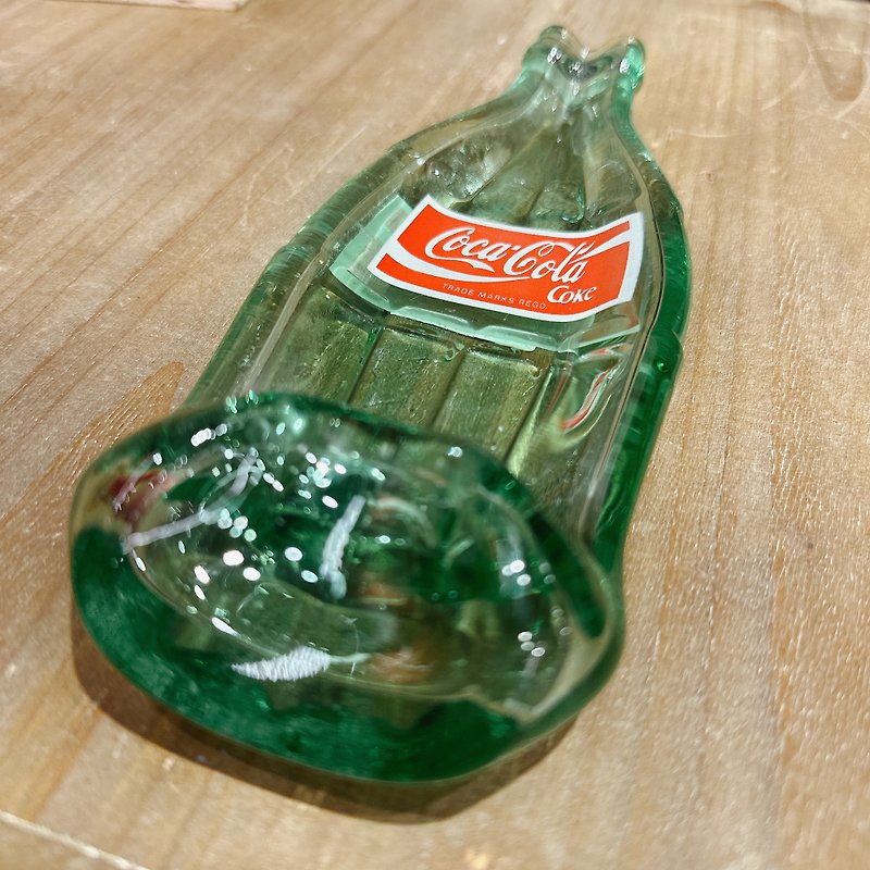 Out-of-print old American red label Coca-Cola bottle serving commemorative collection plate - Plates & Trays - Glass 