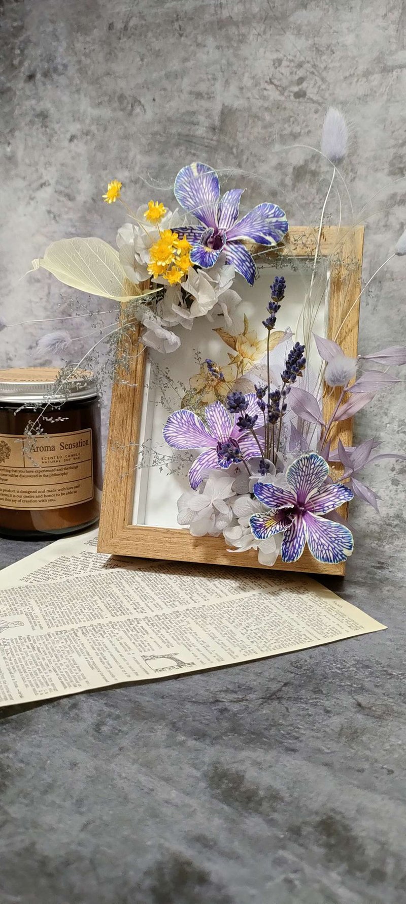 Qisi Art Ideas-Dry Flowers Dendrobium Orchid Photo Frames - ช่อดอกไม้แห้ง - พืช/ดอกไม้ หลากหลายสี