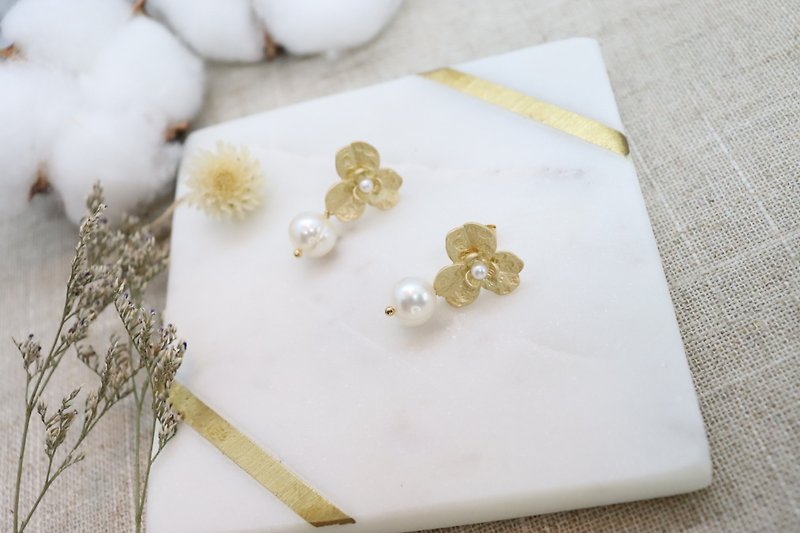 Pearl Earrings & Clip-ons - Freshwater Pearl Dangle Matte Gold Flower Post Earrings