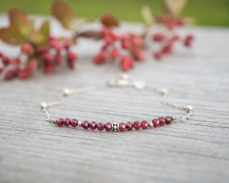 Fine Garnet Bracelet, 925 Silver, Aries, Leo crystal, Valentine Day gift - 手鍊/手環 - 寶石 紅色