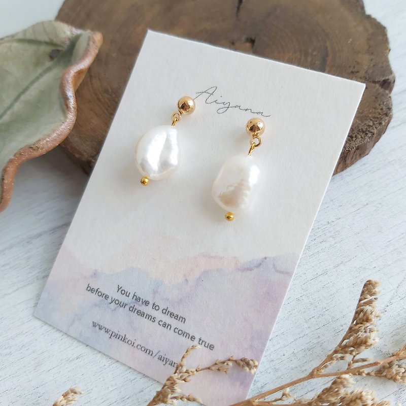 Concise and irregular freshwater pearl pendant retro series earrings earrings Clip-On graduation gift birthday - Earrings & Clip-ons - Pearl White