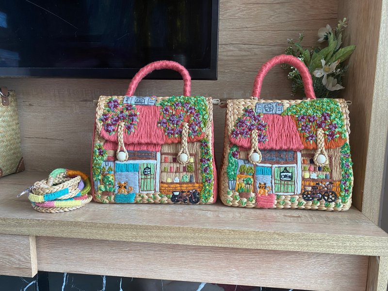 Hand-embroidered water hyacinth woven bag - Handbags & Totes - Thread 