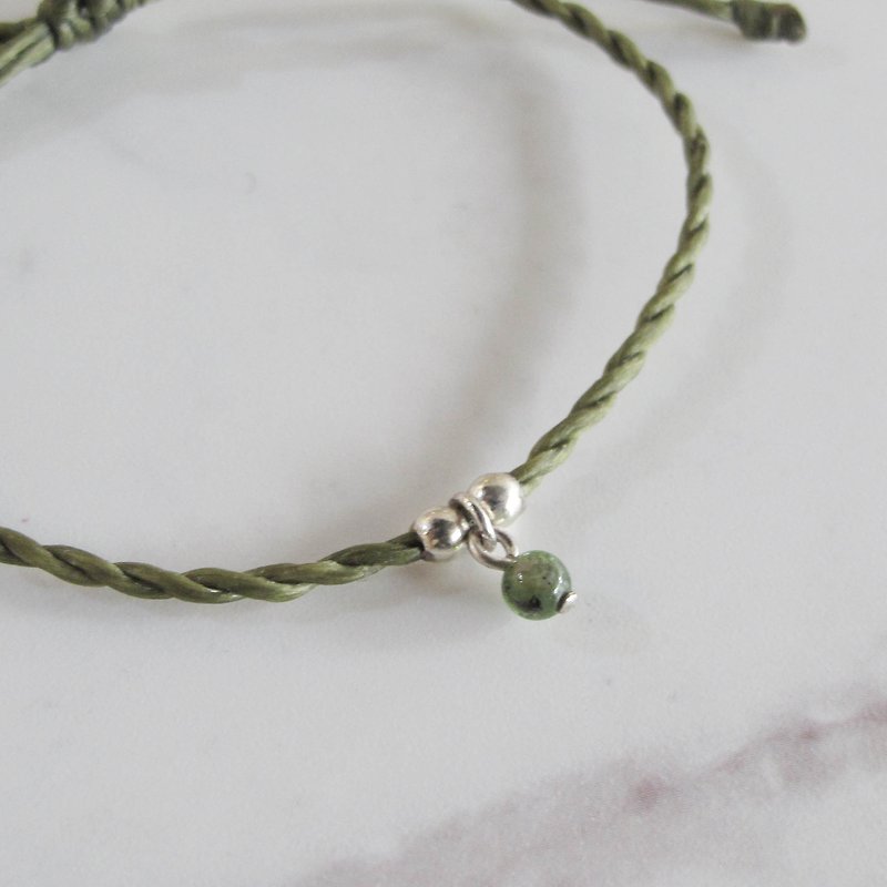 Big staff Taipa [manual silver] green tourmaline × natural paraffin rope bracelet green green - Bracelets - Gemstone Green