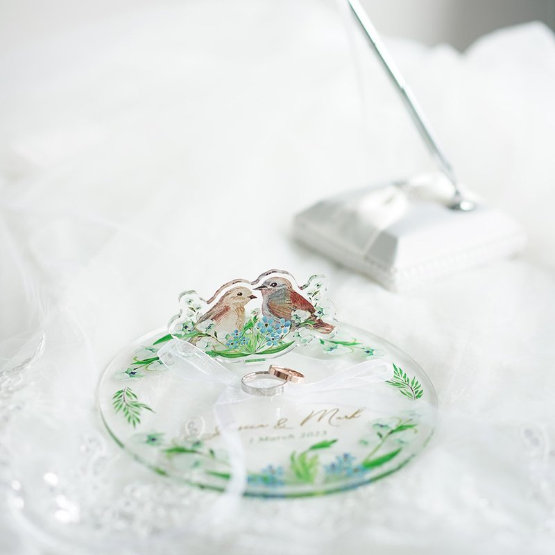 moonism原創設計 婚禮ring pillow 結婚戒指枕訂製 - 擺飾/家飾品 - 壓克力 