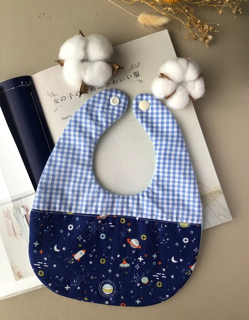 [Starry Planet] Handmade Cotton Yarn Bib Japanese Cotton Stitching Bib - ผ้ากันเปื้อน - ผ้าฝ้าย/ผ้าลินิน สีน้ำเงิน