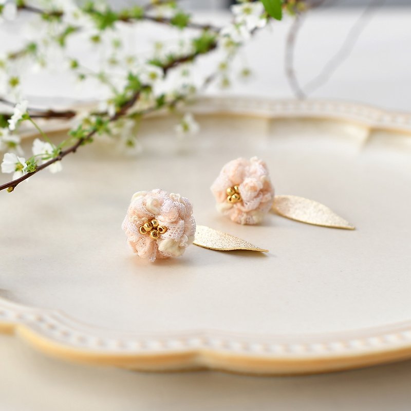Other Materials Earrings & Clip-ons Pink - Small flower tassel earrings/Cherry Blossoms