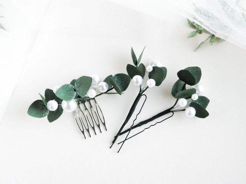 Wedding floral hair comb Eucalyptus hair comb Pearl hair pins for bride - 髮夾/髮圈 - 植物．花 白色