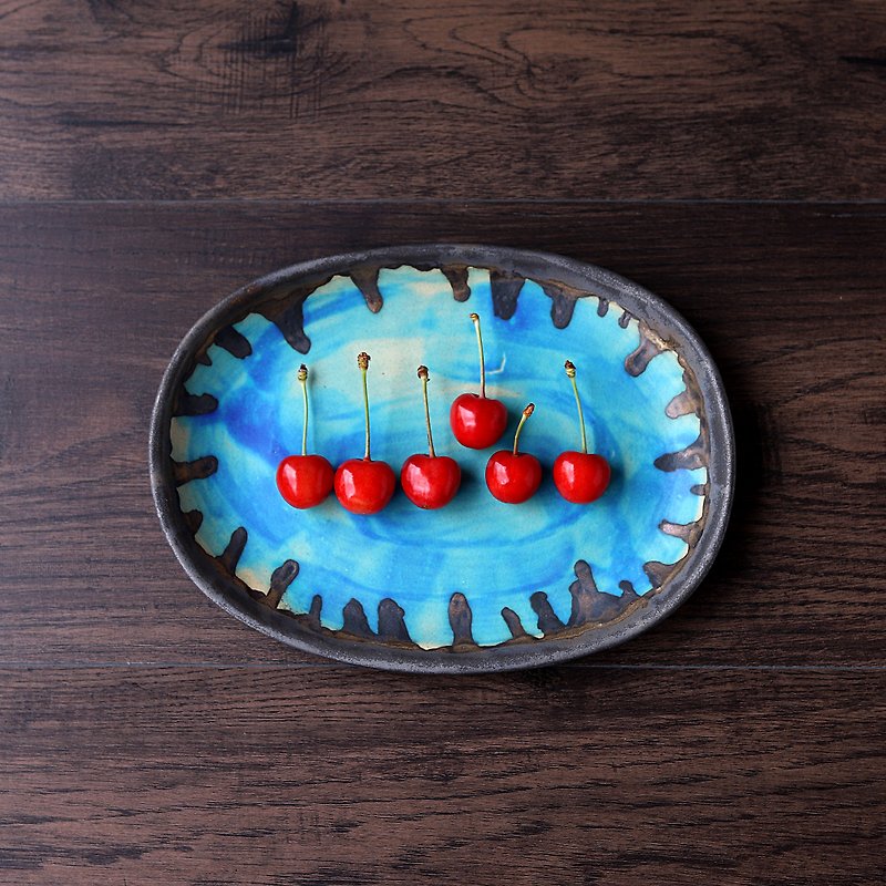 ターコイズブルーのオーバルプレート - 盤子/餐盤/盤架 - 陶 藍色