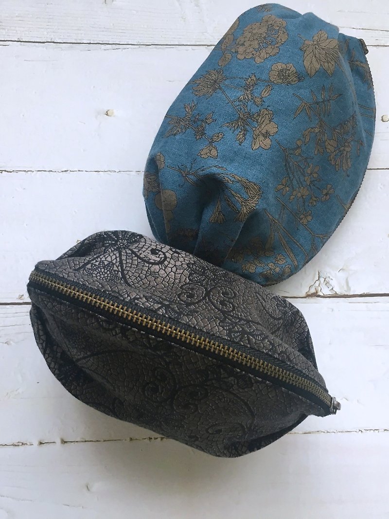 Puff Zipper Bag | Classical Color - กระเป๋าเครื่องสำอาง - ผ้าฝ้าย/ผ้าลินิน สีดำ