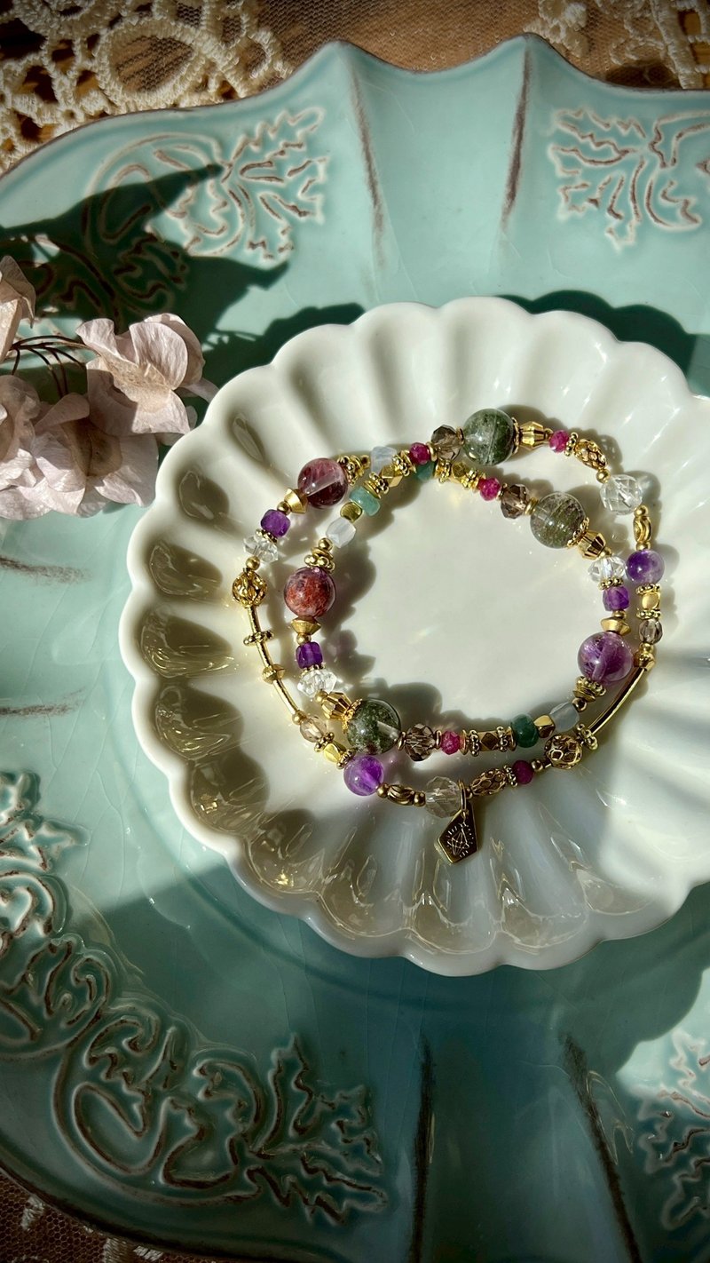 - Vineyard Estate - Natural Crystal Bracelet / Brass Bracelet - Bracelets - Crystal Multicolor