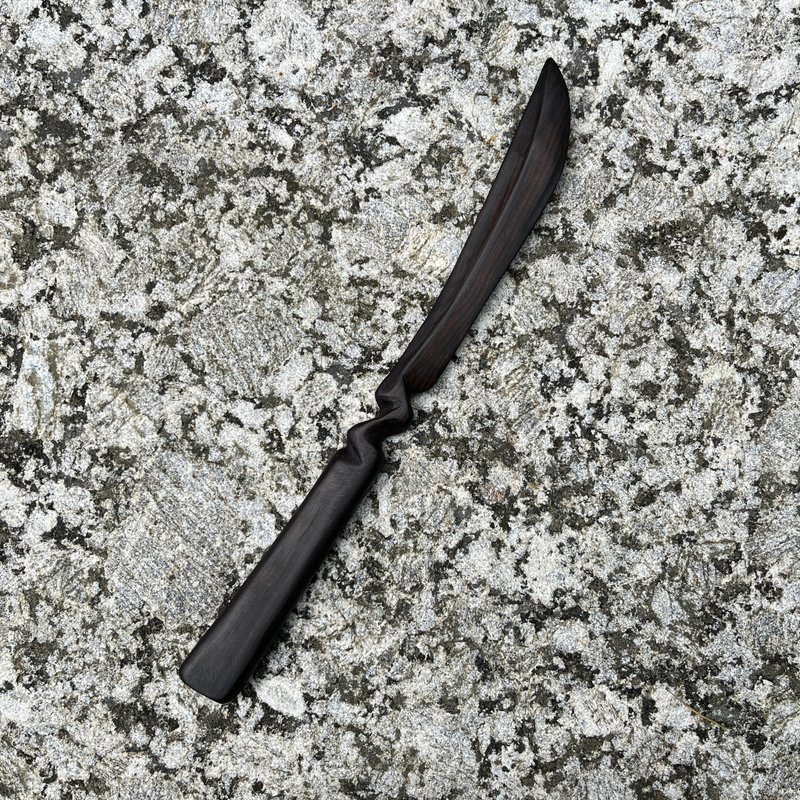 我販劍　妖刀　久顧謀來　藝術木刀　手工木劍　魔劍紙鎮 - 擺飾/家飾品 - 木頭 黑色