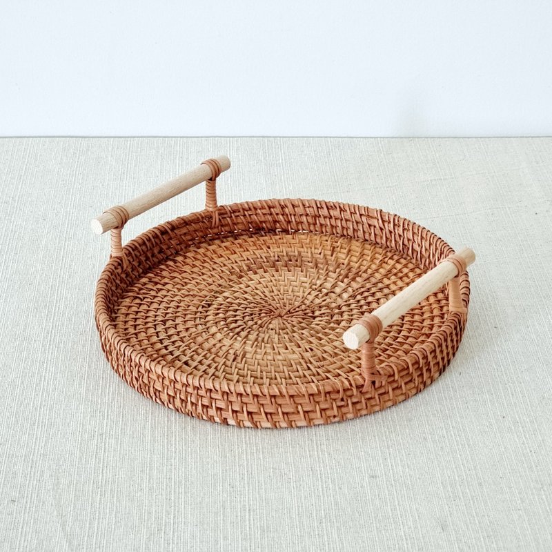 Rattan tray with wooden handle (thick rattan) - 盤子/餐盤/盤架 - 木頭 咖啡色