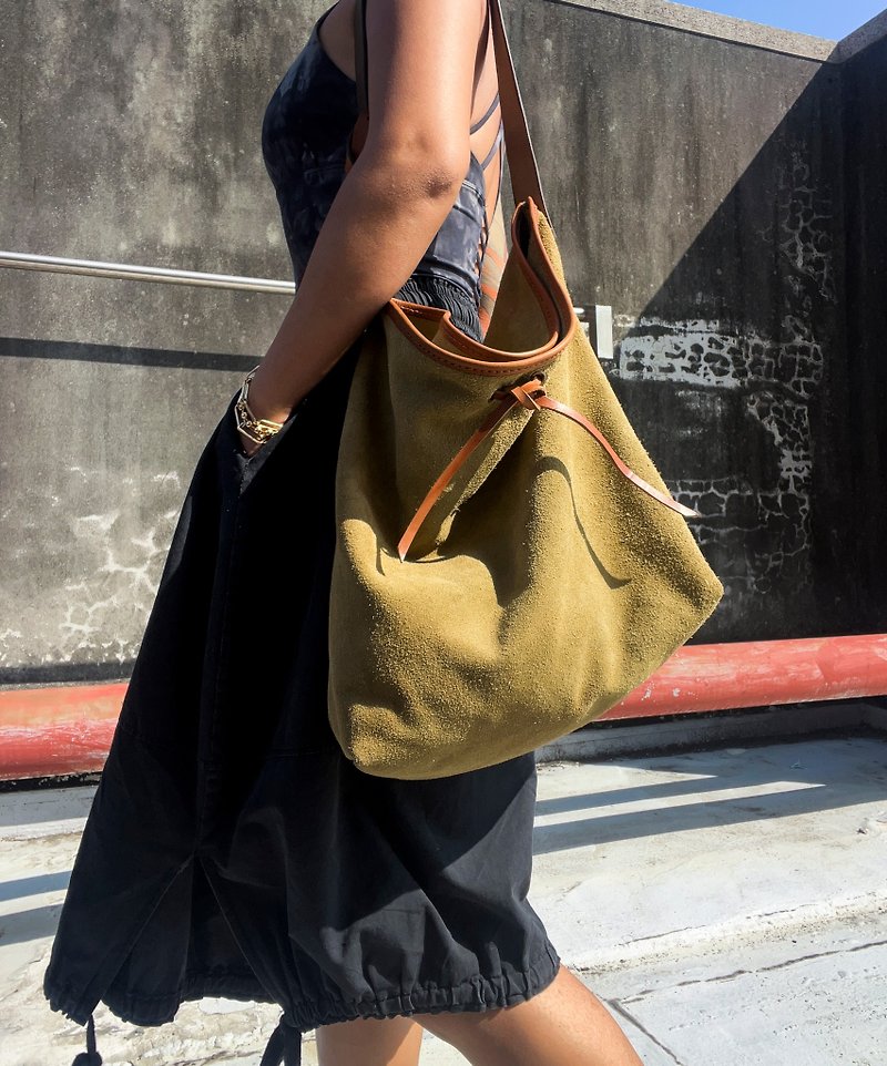 Natural contrasting suede tote/side backpack - Messenger Bags & Sling Bags - Genuine Leather Green