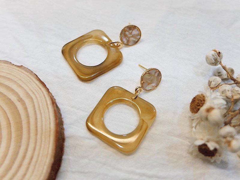 Japanese resin drop earrings