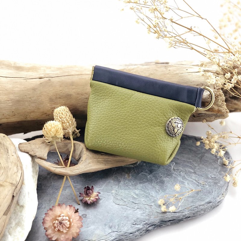 Shrapnel three-dimensional multi-functional small bag --- coin purse / small bag / storage / key / headphone - กระเป๋าใส่เหรียญ - หนังแท้ สีเขียว