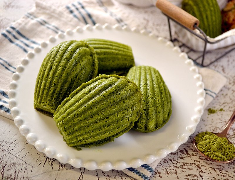 抹茶マドレーヌ - ケーキ・デザート - 食材 グリーン