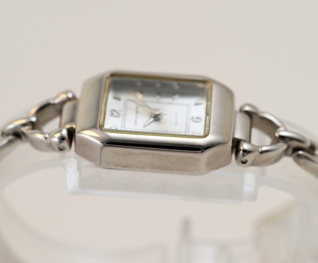 Pierre Cardin ピエールカルダン オパール クォーツ 腕時計 Pierre Cardin ピエールカルダン オパール クォーツ 腕時計