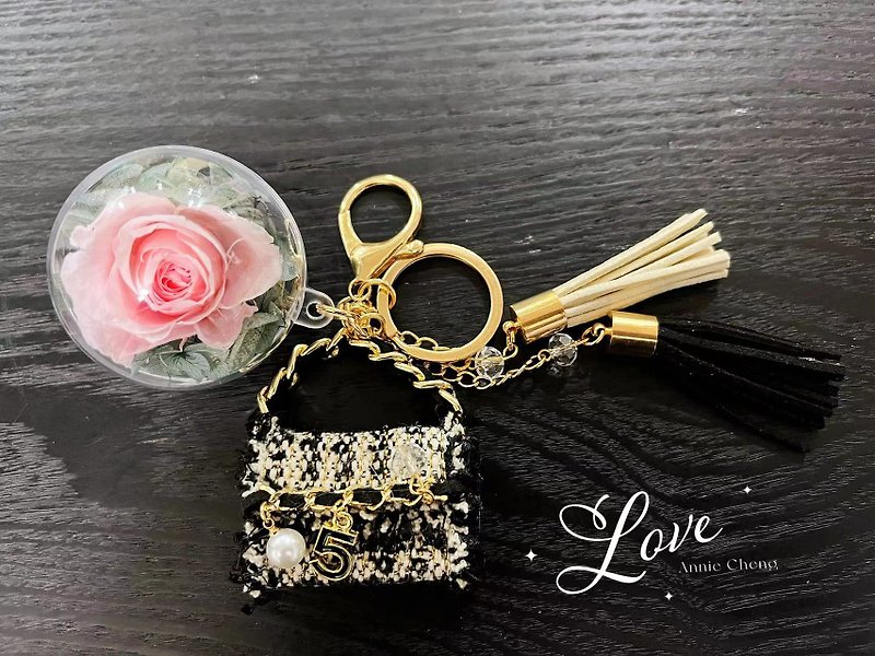 Plants & Flowers Keychains Pink - Annie Rose Small Fragrant Bee Style Immortal Flower Charm-Romantic Pink Bag Charm Key Ring