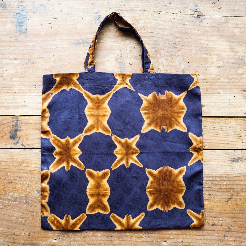 Cotton & Hemp Handbags & Totes - Togo tie-dye tote bag / blue