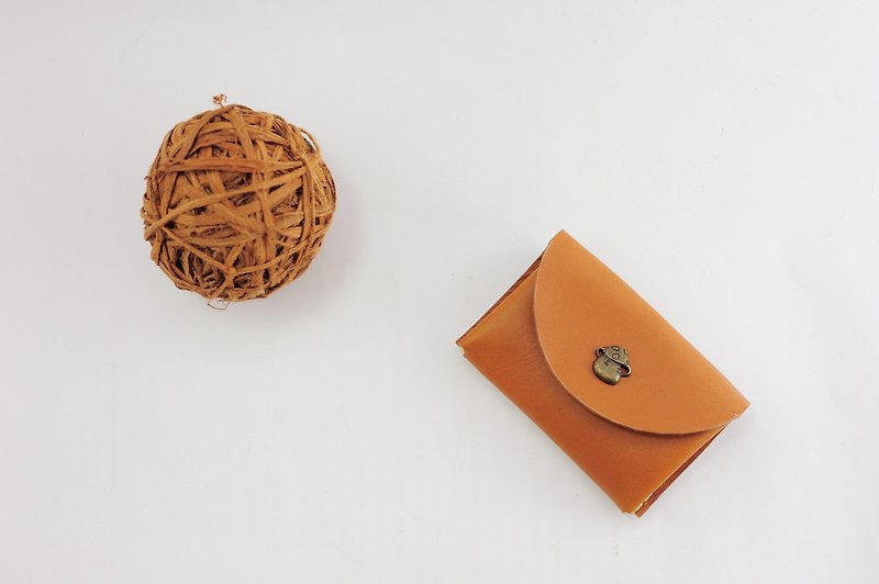 Be Two | leather business card holder (dark coffee color) - กระเป๋าใส่เหรียญ - หนังแท้ สีส้ม