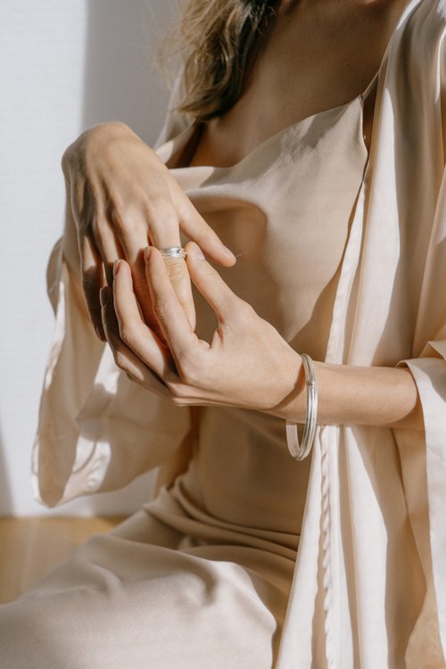 ハンドメイドシルバースピナー リング (R0062) - ショップ