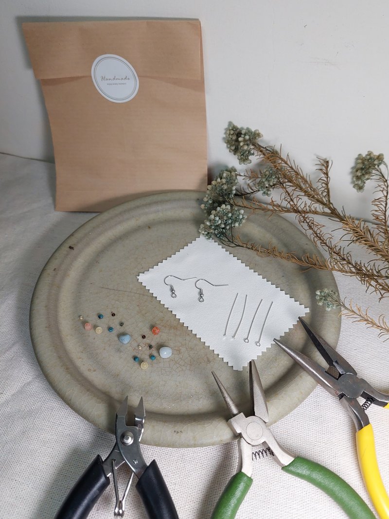 DIY耳環初學者材料包 夏日文青 初學者材料包 - 金工/飾品 - 寶石 