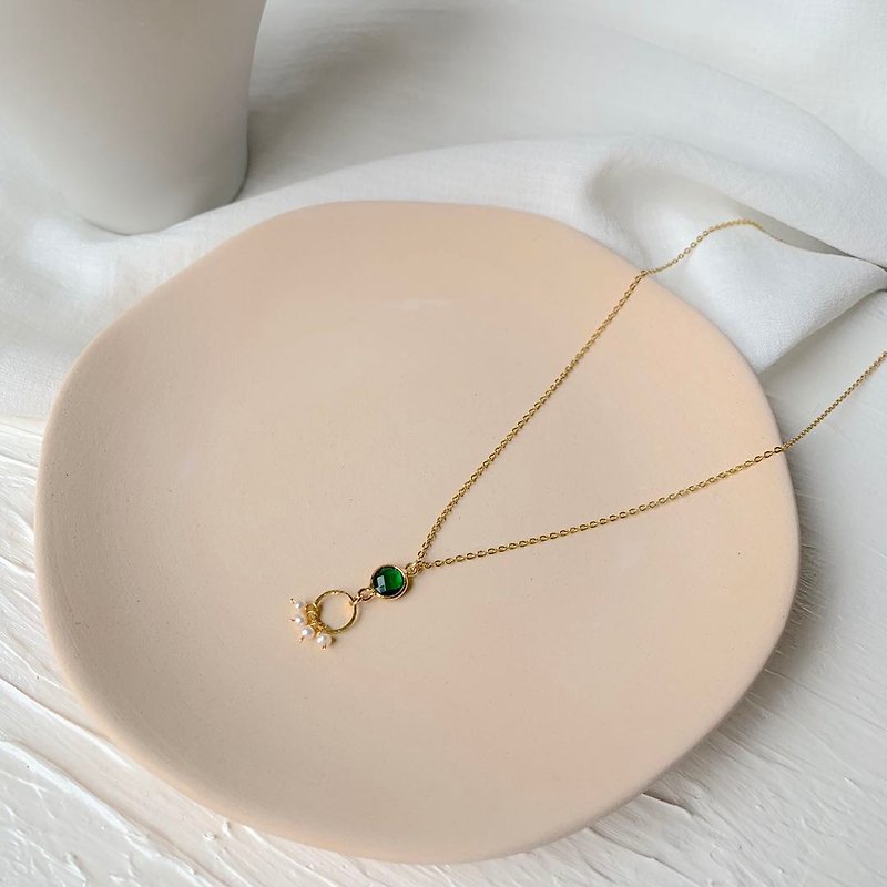 Green Emerald Crystal Freshwater Granules Pearl Necklace - สร้อยคอ - คริสตัล 
