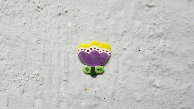 Small flower ceramic pin - เข็มกลัด - ดินเผา หลากหลายสี