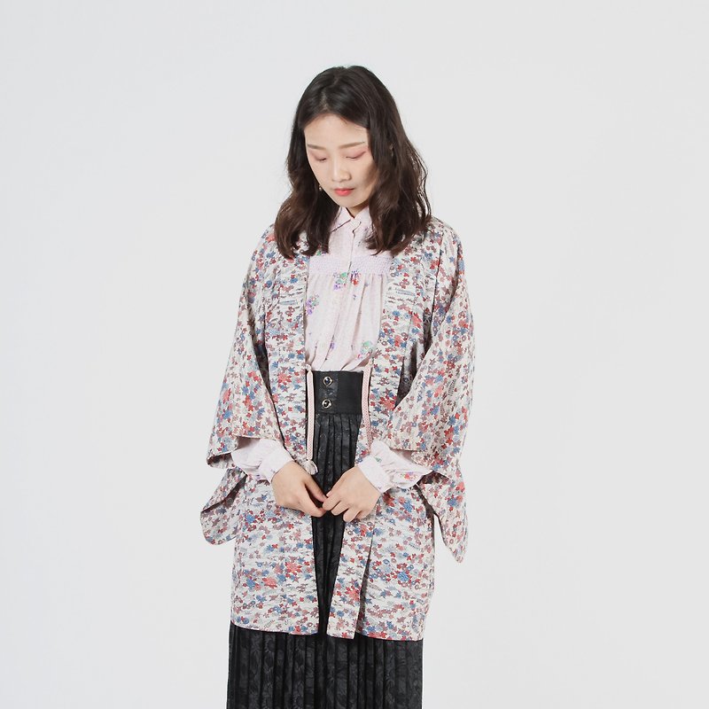 [Egg plant ancient] flower grass cloud smoke printing vintage kimono feather weaving - ชุดเดรส - เส้นใยสังเคราะห์ หลากหลายสี